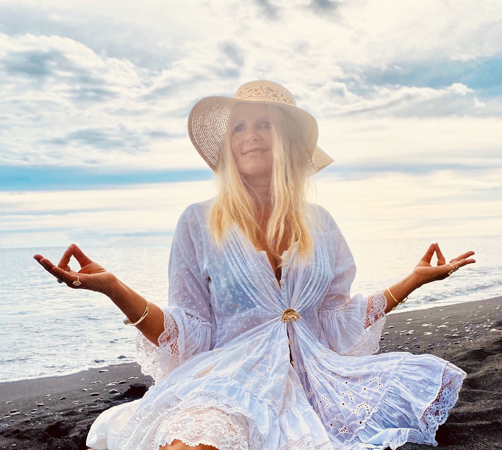 arooga Spiritualitaet - Frau in Meditation